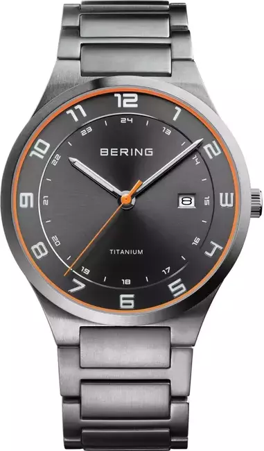 Bering 15139-709 męski z tytanową bransoletą podkreśla nowoczesny styl